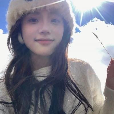 红色背篓